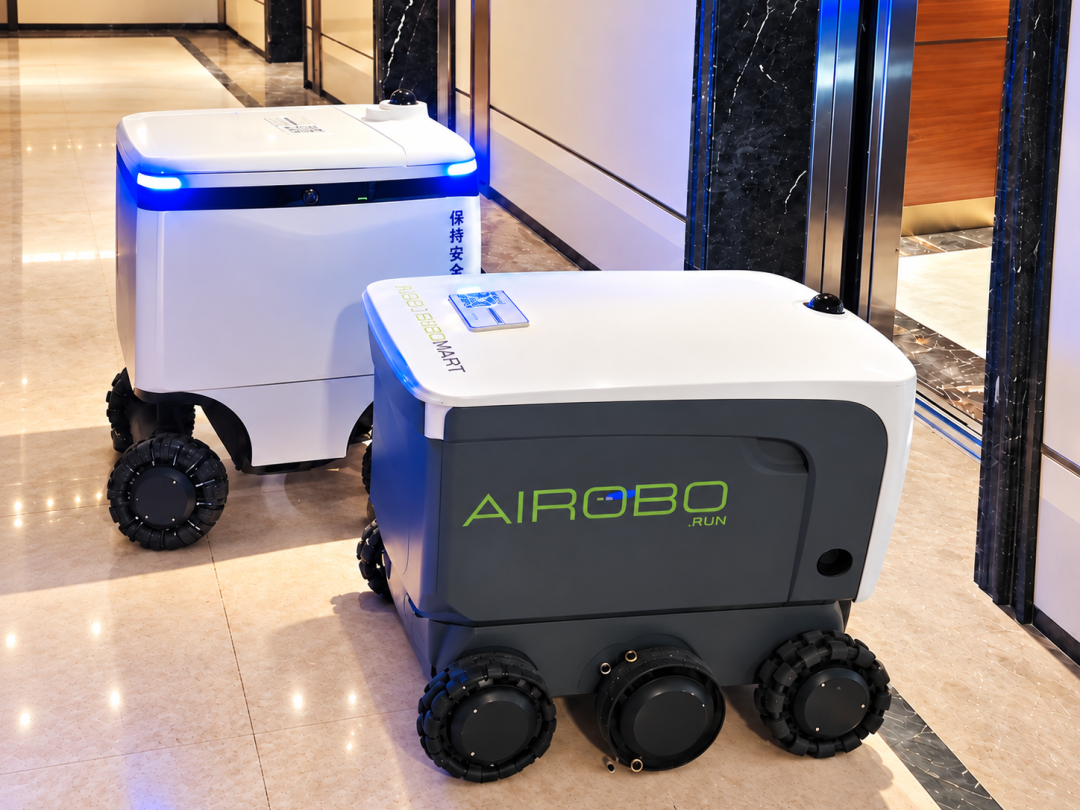 机器人“进场”只是第一步,AIROBO正在跑通真实运营闭环